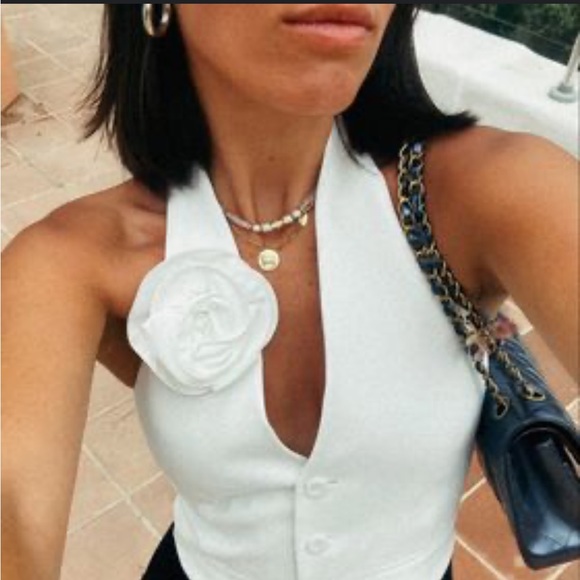 Open back rosette 3D flower rose detail halter neck button front vest - Picture 6 of 7